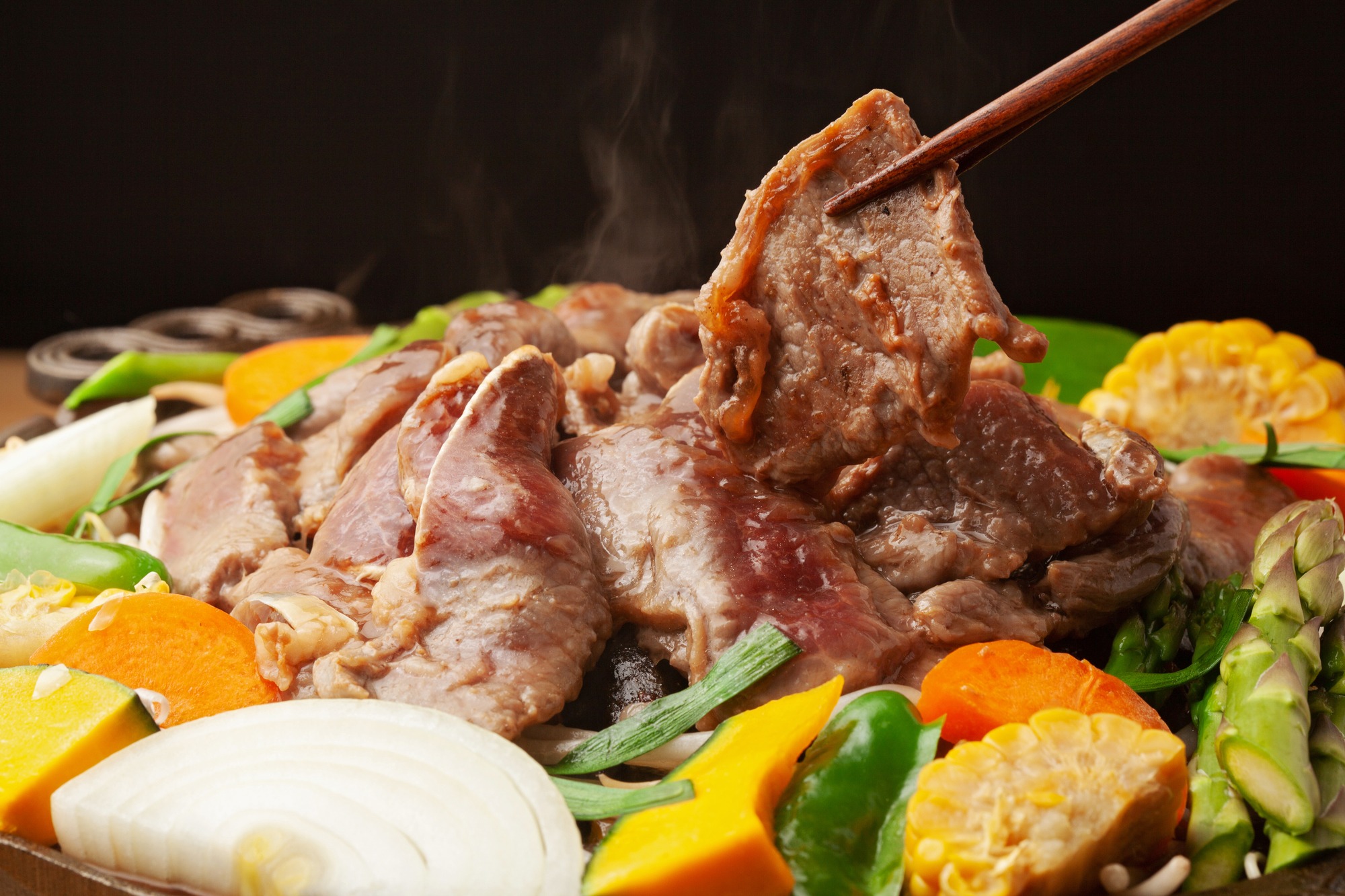 食べ方いろいろ!みんなに愛されるジンギスカンのいろは