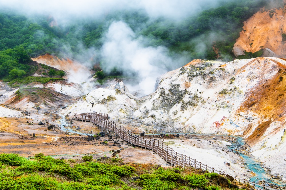 독특한 향으로 온천 기분을 대 만끽! 北海道의 유황천을 즐기다