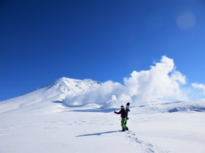 吸引滑雪者的纯正滑雪体验 [旭川机场]