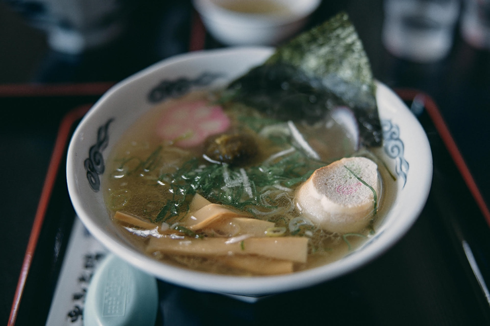 At the “Rausu Michi no Eki”, a piping hot bowl of Ramen is served made from a base of Rausu Konbu, which is known as one of the best Konbu Japan has to offer.