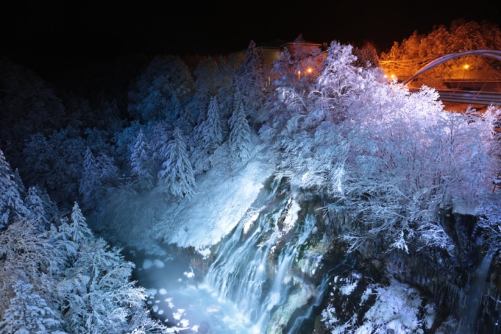 Shirahige Waterfall