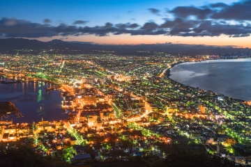 函館山で夜景観賞