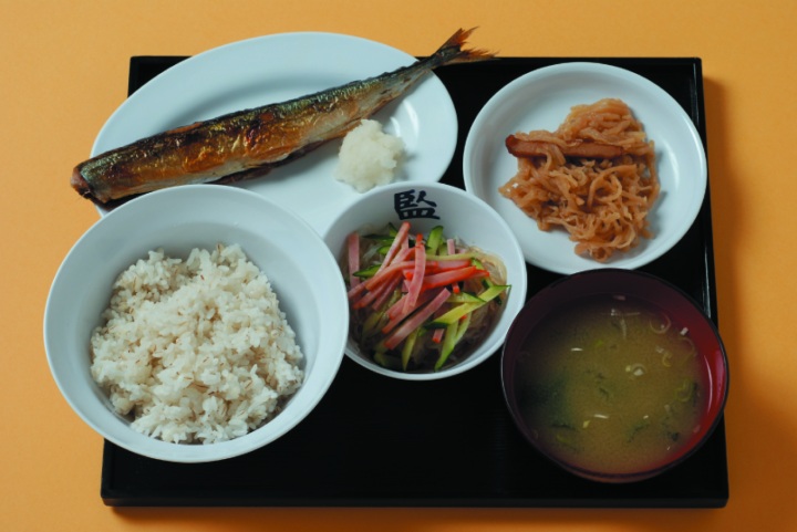 ランチは話題の「監獄食」を！（博物館網走監獄）