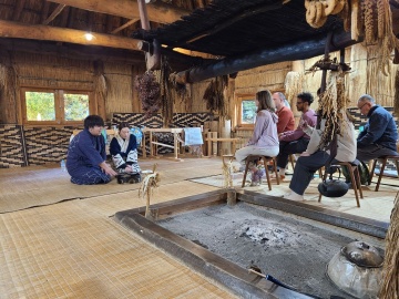Watching Performances Such as Ainu Traditional Dance and Interacting with the People