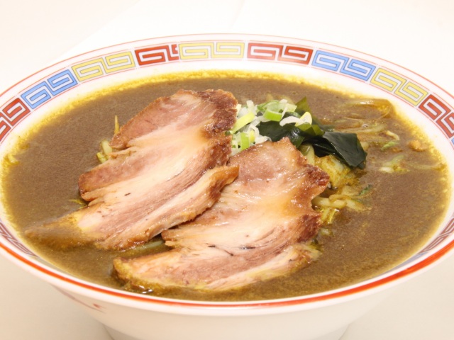 Muroran Curry Ramen (Tomakomai City・Muroran City)