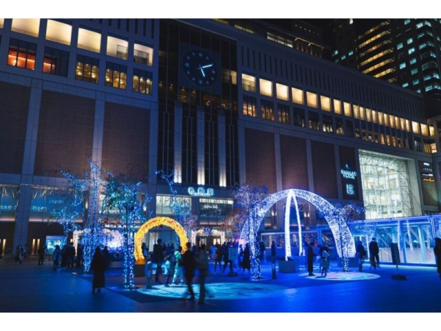 JR TOWER XMAS