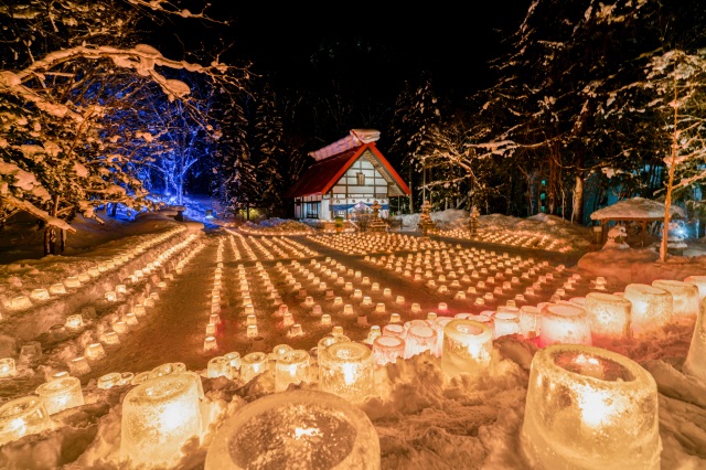 定山溪温泉「雪灯路（雪蜡烛之路）」