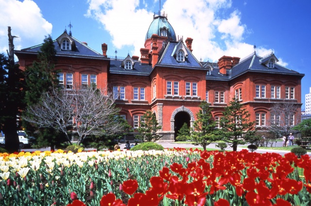 Former Hokkaido Government Office Building (Red Brick Office)