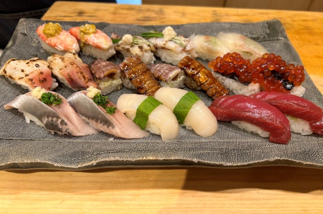 すし屋のさい藤