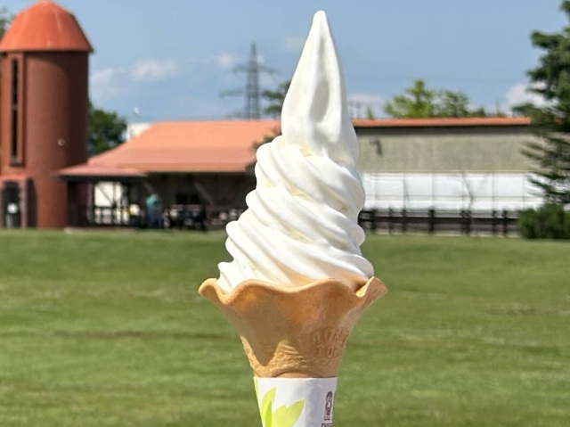 牛乳たっぷりの味が楽しめるソフトクリーム