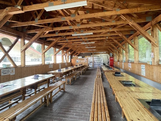 お昼はバーベキューハウスで焼肉はいかが？ノンアル、生ビールもあります